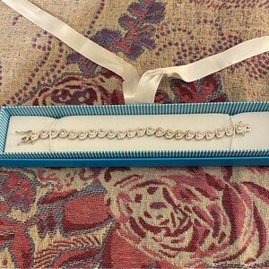 Dazzling Silver Bracelet with Crystal Accents